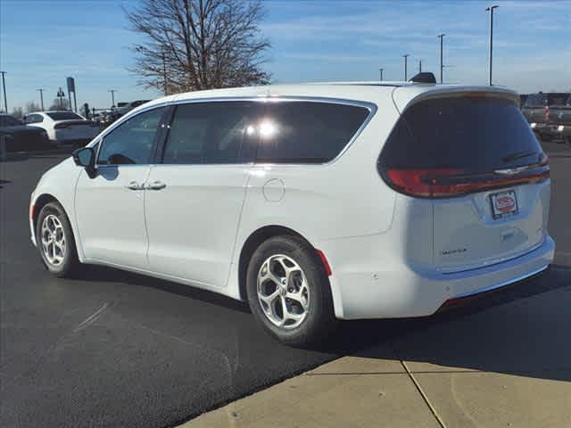 2024 Chrysler Pacifica PACIFICA LIMITED