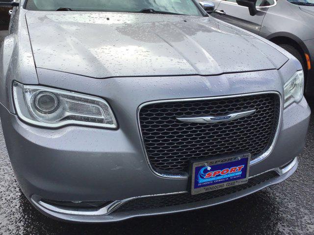 2016 Chrysler 300 300C