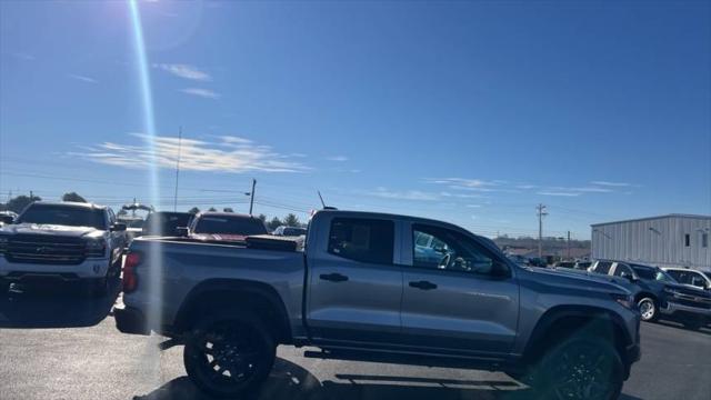 2023 Chevrolet Colorado 4WD Crew Cab Short Box Trail Boss