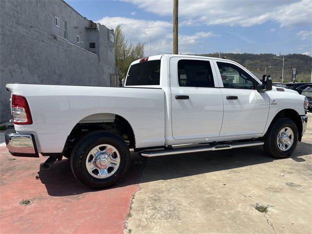 2024 Ram 3500 Tradesman Crew Cab 4x4 6'4" Box