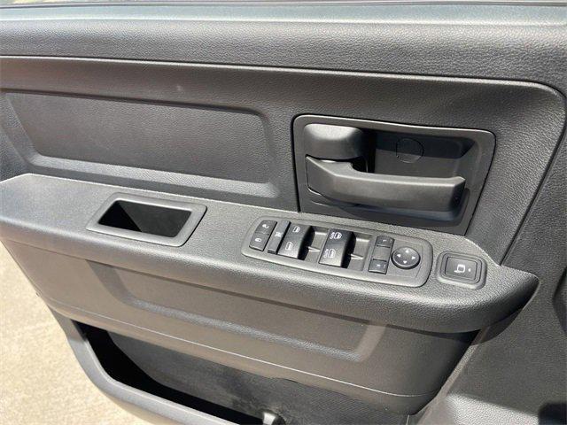 2024 Ram 3500 Tradesman Crew Cab 4x4 6'4" Box