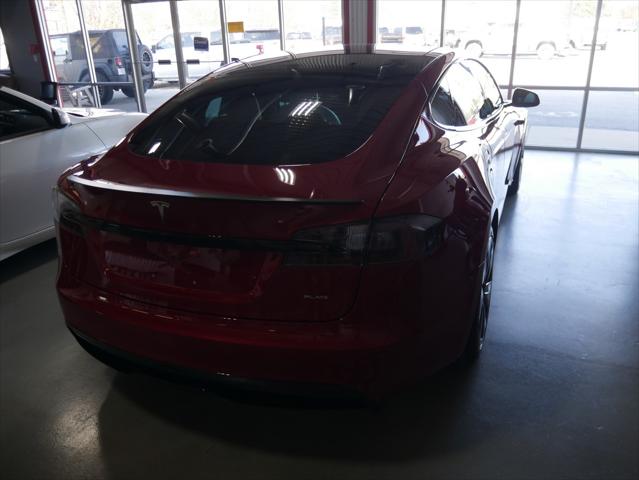2022 Tesla Model S Plaid Tri Motor All-Wheel Drive