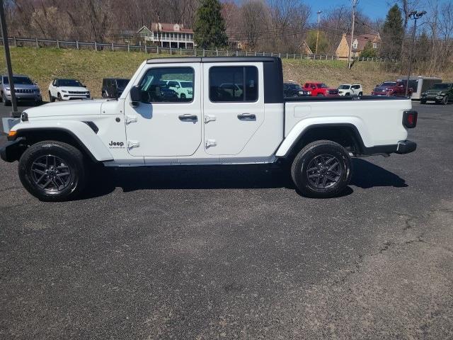 2024 Jeep Gladiator GLADIATOR SPORT S 4X4