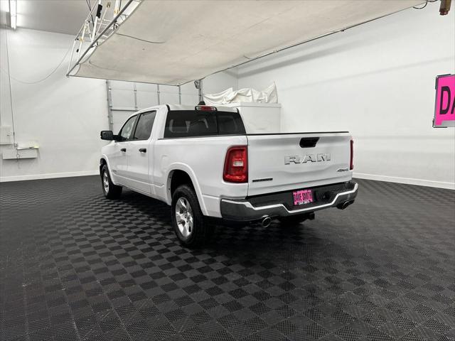 2025 RAM Ram 1500 RAM 1500 BIG HORN CREW CAB 4X4 64 BOX