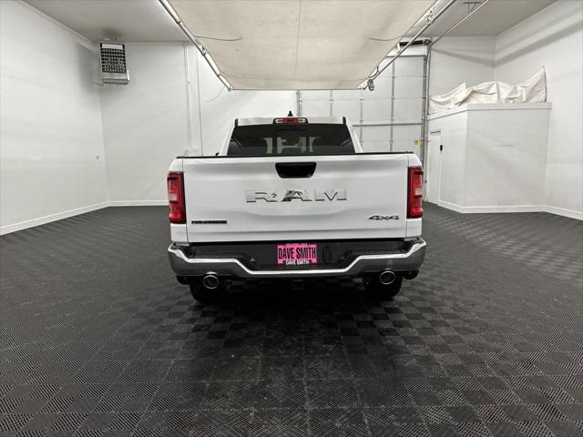 2025 RAM Ram 1500 RAM 1500 BIG HORN CREW CAB 4X4 64 BOX