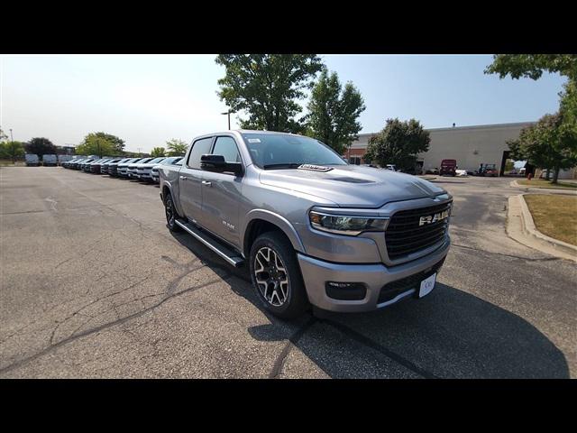 2025 RAM Ram 1500 RAM 1500 LARAMIE CREW CAB 4X4 57 BOX