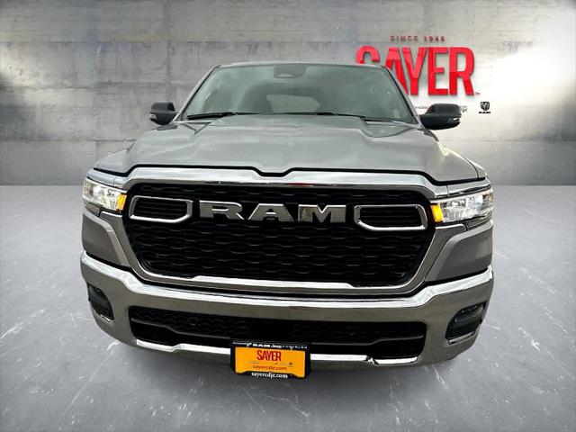 2025 RAM Ram 1500 RAM 1500 BIG HORN CREW CAB 4X4 64 BOX