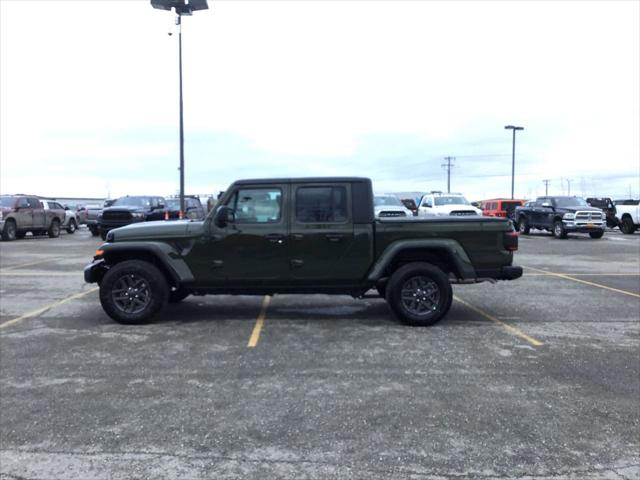 2024 Jeep Gladiator GLADIATOR SPORT S 4X4