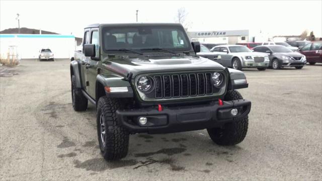 2024 Jeep Gladiator GLADIATOR RUBICON X 4X4