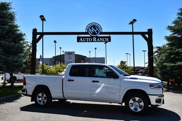 2025 RAM Ram 1500 RAM 1500 BIG HORN CREW CAB 4X4 64 BOX