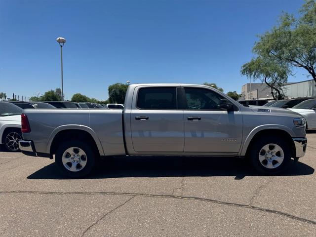 2025 RAM Ram 1500 RAM 1500 BIG HORN CREW CAB 4X4 64 BOX