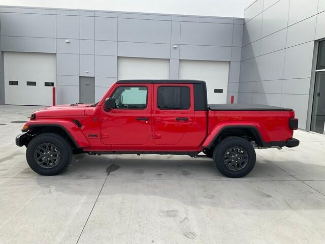 2024 Jeep Gladiator GLADIATOR SPORT S 4X4