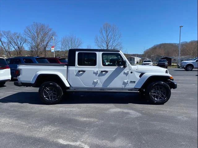 2024 Jeep Gladiator GLADIATOR SPORT S 4X4