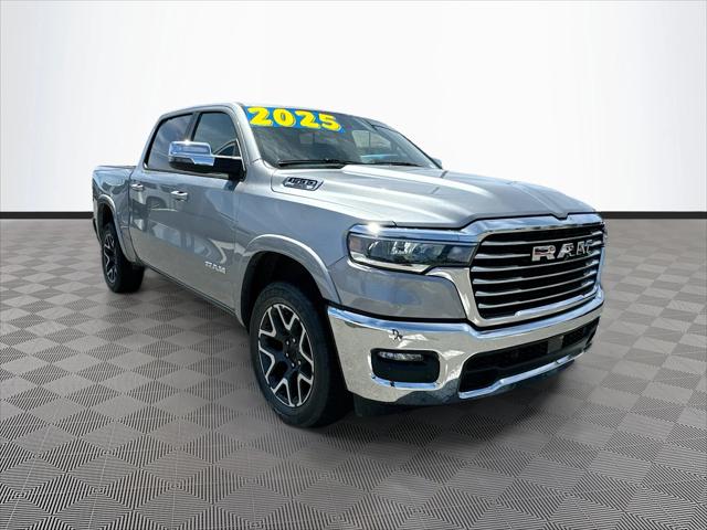 2025 RAM Ram 1500 RAM 1500 LARAMIE CREW CAB 4X4 57 BOX