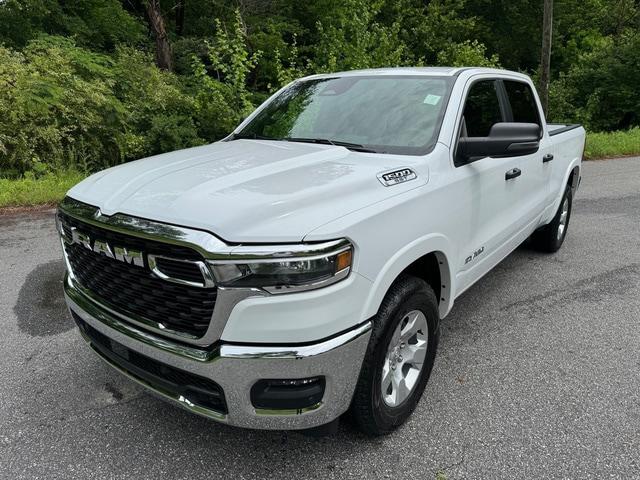 2025 RAM Ram 1500 RAM 1500 BIG HORN CREW CAB 4X4 64 BOX