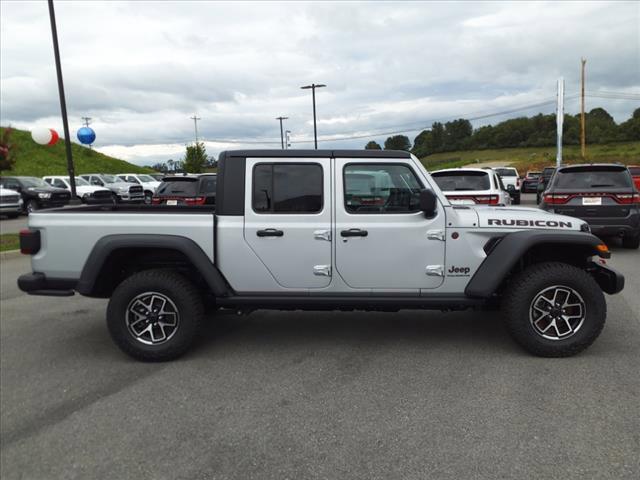 2024 Jeep Gladiator GLADIATOR RUBICON 4X4