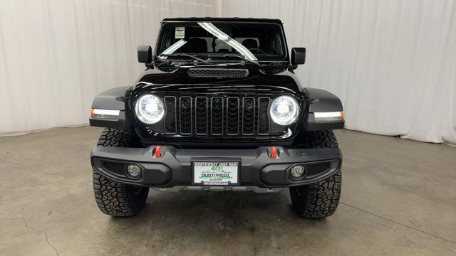 2024 Jeep Gladiator GLADIATOR MOJAVE 4X4