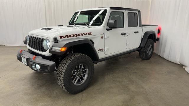 2024 Jeep Gladiator GLADIATOR MOJAVE 4X4