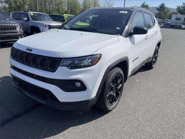 2024 Jeep Compass COMPASS LATITUDE 4X4