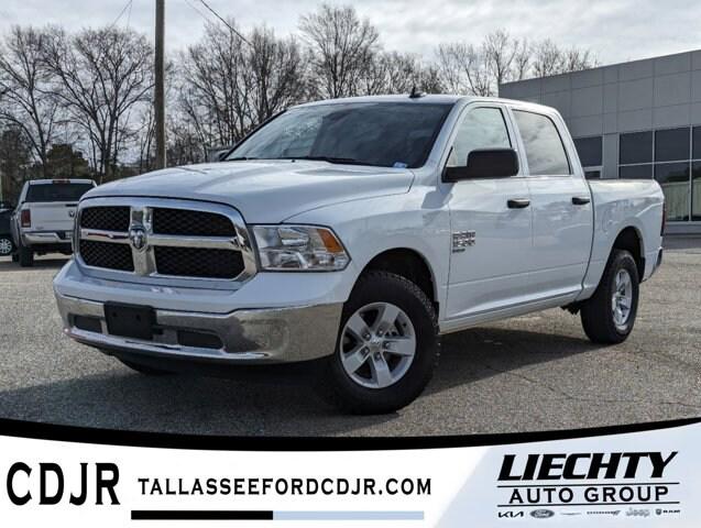 2023 RAM 1500 Classic SLT Crew Cab 4x4 57 Box