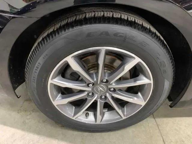 2019 Acura TLX Standard