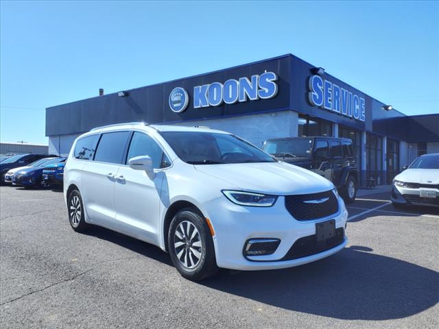 2021 Chrysler Pacifica Hybrid Touring L for sale in Culpeper, VA