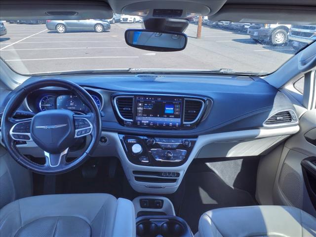 2021 Chrysler Pacifica Hybrid Touring L