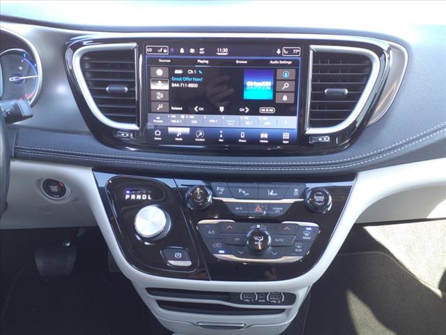 2021 Chrysler Pacifica Hybrid Touring L