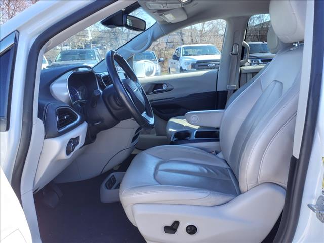 2021 Chrysler Pacifica Hybrid Touring L