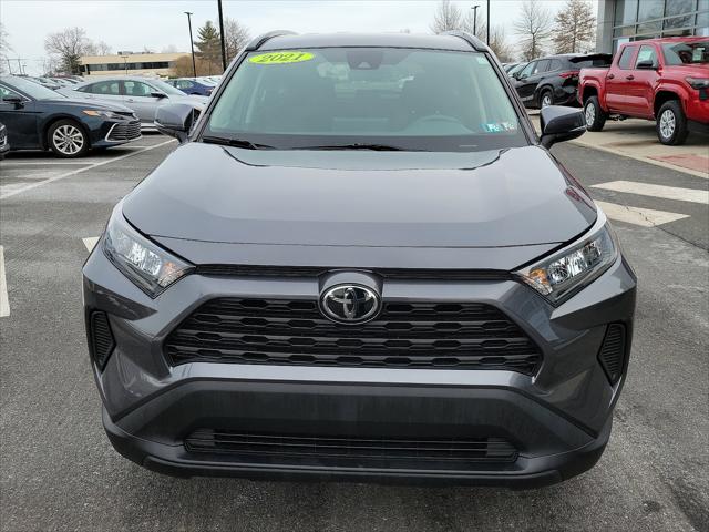 2021 Toyota RAV4 LE 2021 Toyota RAV4 LE