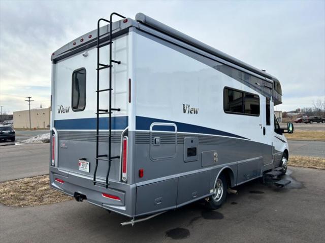 2023 Mercedes-Benz Sprinter 3500XD Chassis Standard Roof V6