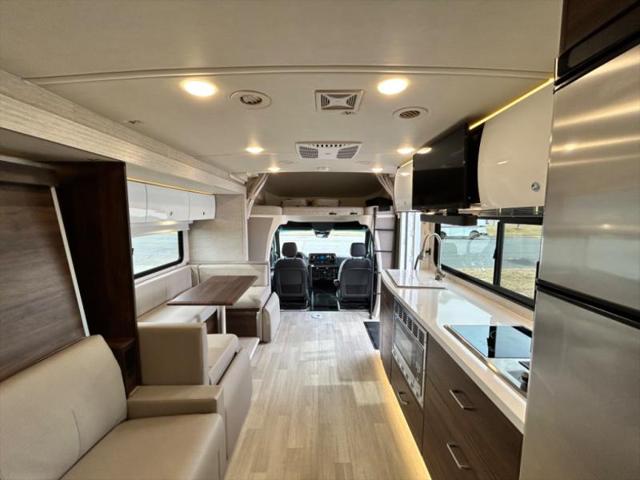 2023 Mercedes-Benz Sprinter 3500XD Chassis Standard Roof V6