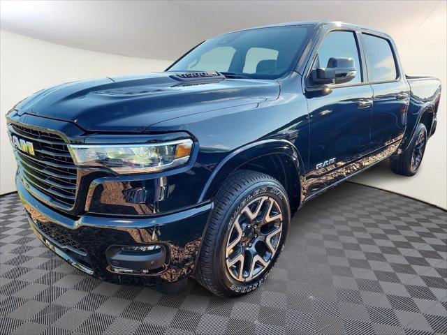 2025 RAM Ram 1500 RAM 1500 LARAMIE CREW CAB 4X4 57 BOX