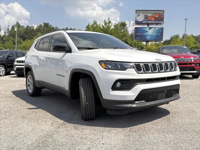 2024 Jeep Compass COMPASS LATITUDE 4X4