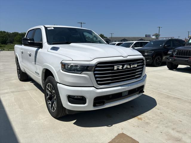 2025 RAM Ram 1500 RAM 1500 LARAMIE CREW CAB 4X4 57 BOX