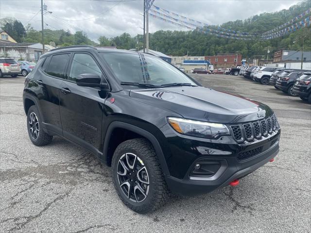 2024 Jeep Compass COMPASS TRAILHAWK 4X4