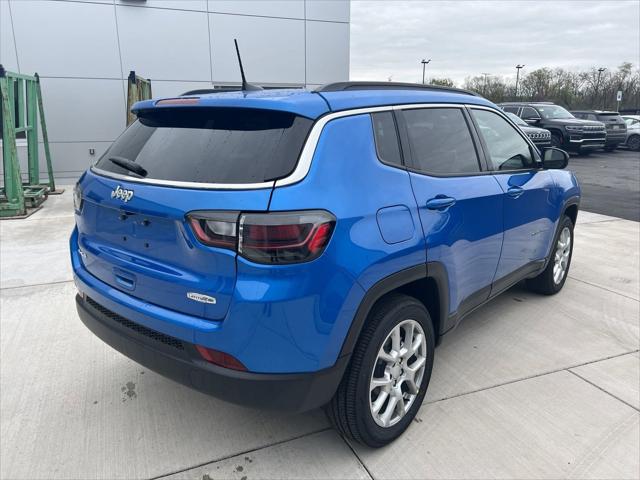 2024 Jeep Compass COMPASS LATITUDE LUX 4X4