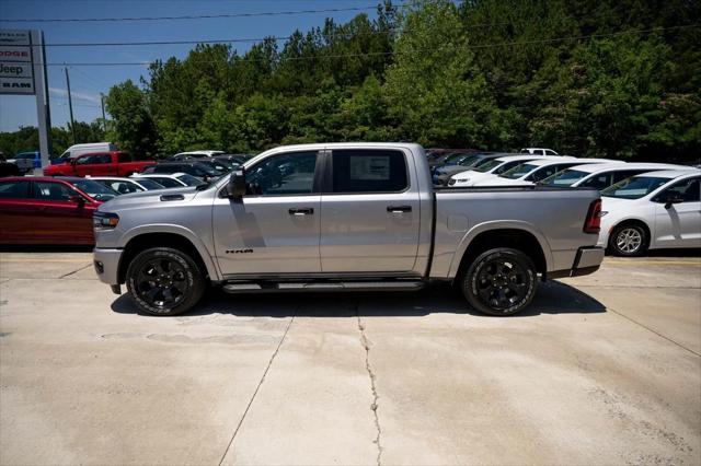 2025 RAM Ram 1500 RAM 1500 BIG HORN CREW CAB 4X4 57 BOX