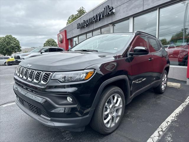 2024 Jeep Compass COMPASS LATITUDE LUX 4X4