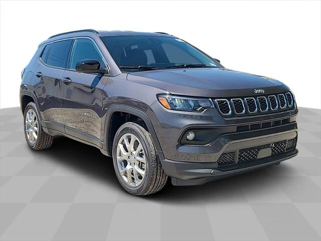 2024 Jeep Compass COMPASS LATITUDE LUX 4X4