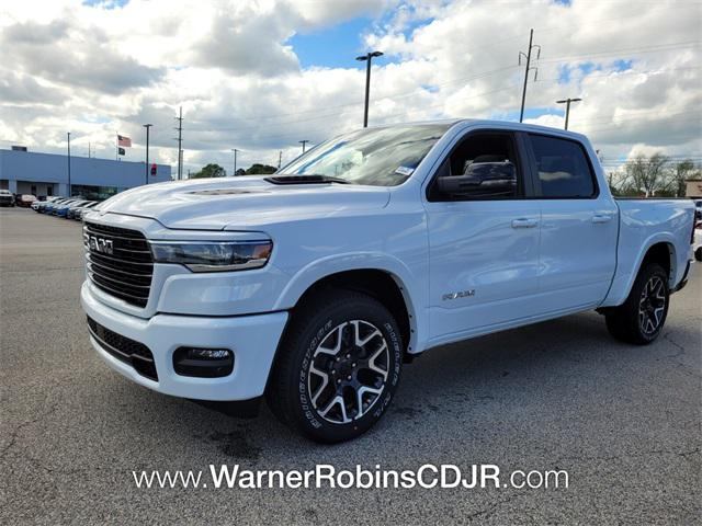 2025 RAM Ram 1500 RAM 1500 LARAMIE CREW CAB 4X4 57 BOX