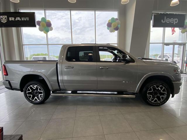 2025 RAM Ram 1500 RAM 1500 LARAMIE CREW CAB 4X4 57 BOX