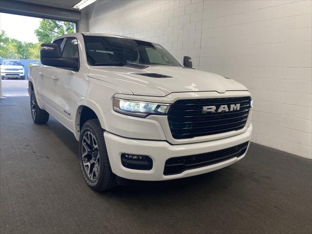 2025 RAM Ram 1500 RAM 1500 LARAMIE CREW CAB 4X4 57 BOX