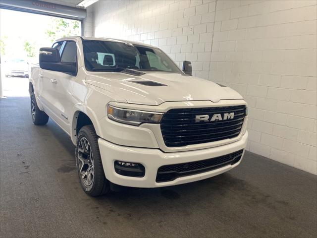 2025 RAM Ram 1500 RAM 1500 LARAMIE CREW CAB 4X4 57 BOX