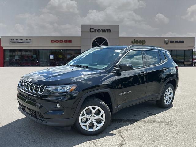 2024 Jeep Compass COMPASS LATITUDE 4X4