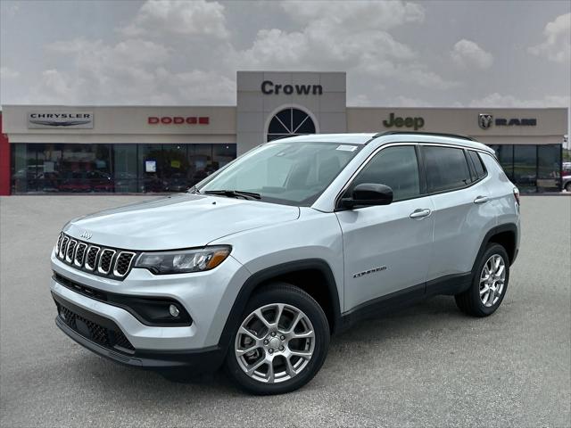 2024 Jeep Compass COMPASS LATITUDE LUX 4X4