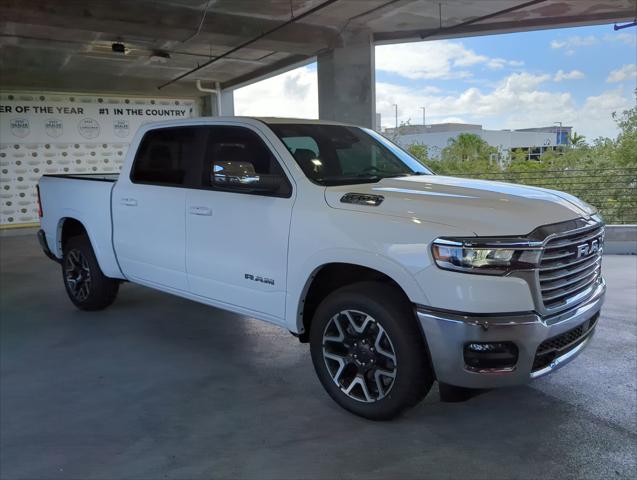 2025 RAM Ram 1500 RAM 1500 LARAMIE CREW CAB 4X4 57 BOX