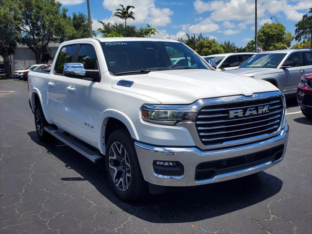 2025 RAM Ram 1500 RAM 1500 LARAMIE CREW CAB 4X4 57 BOX