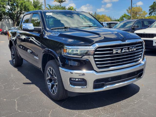 2025 RAM Ram 1500 RAM 1500 LARAMIE CREW CAB 4X4 57 BOX