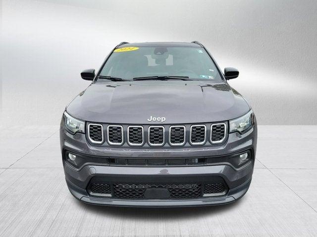 2024 Jeep Compass COMPASS LATITUDE LUX 4X4